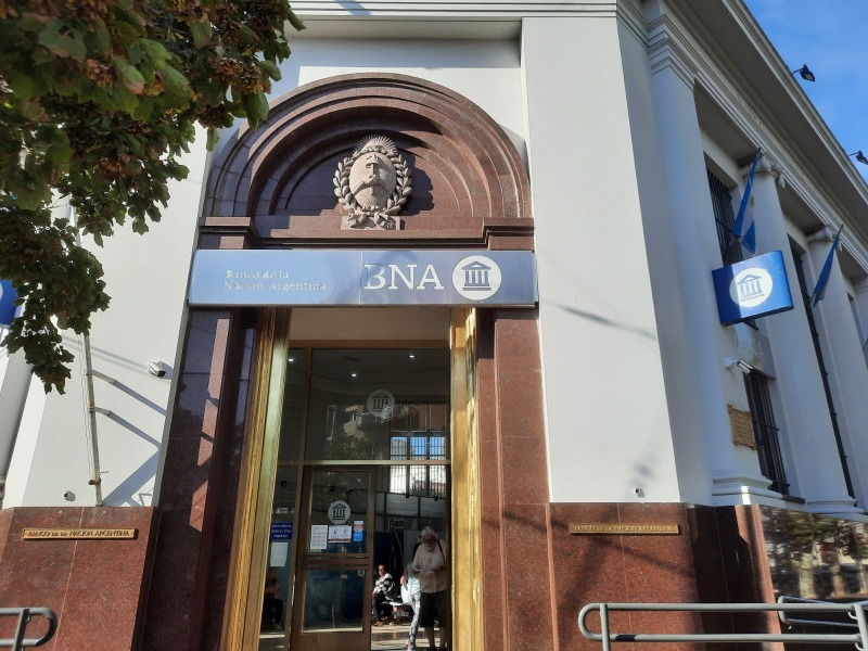 Bancos cerrados este jueves por el Da del Bancario